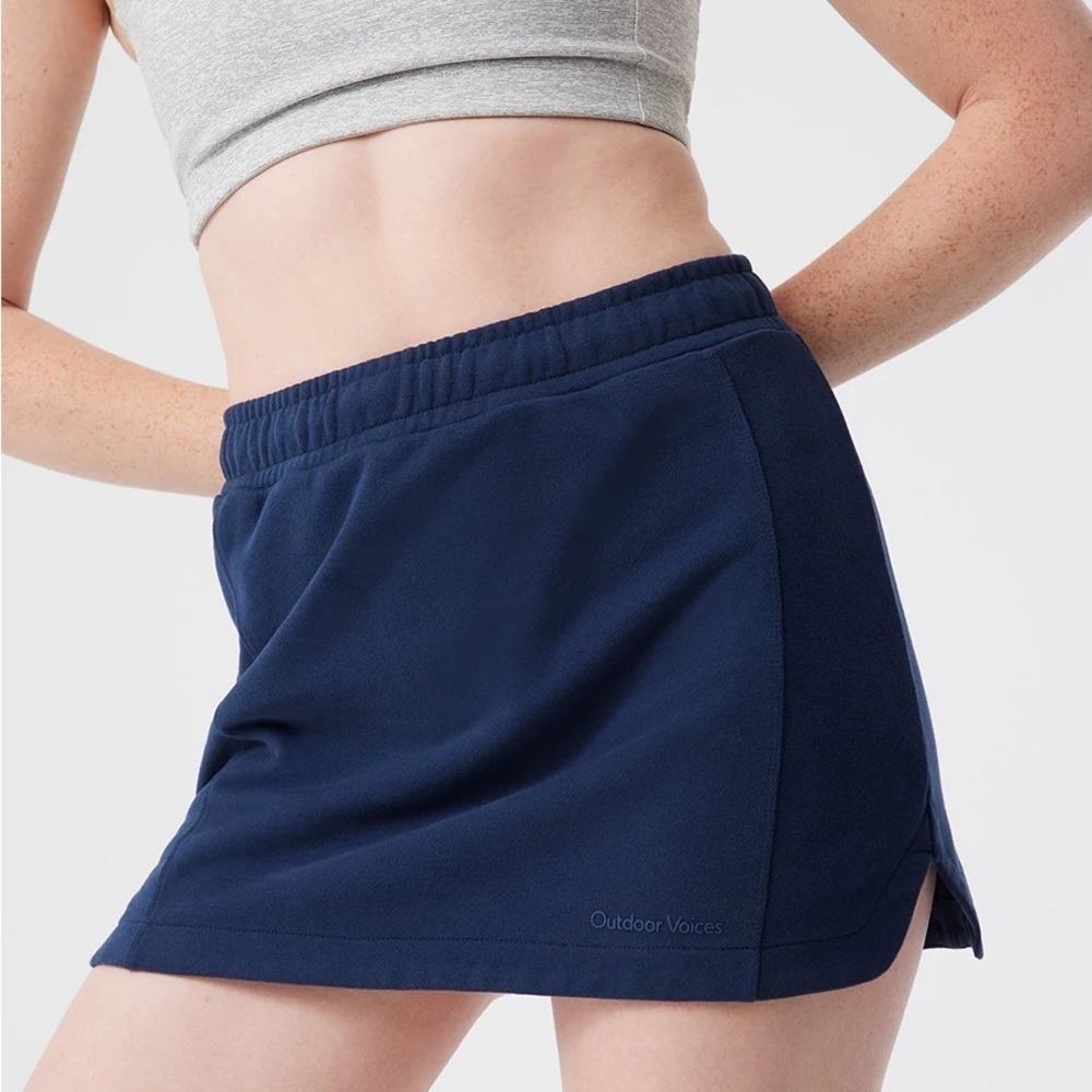 Outdoor voices Organic Cotton Terry Skirt navy size medium